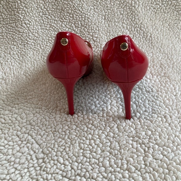 Liz Claiborne Red PeepToe High Heels. Size 6. - Picture 3 of 4